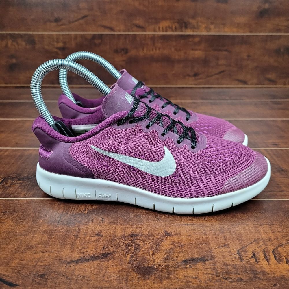 Nike Free Run Purple Athletic Running Shoes Kids Youth Size 3.5Y
